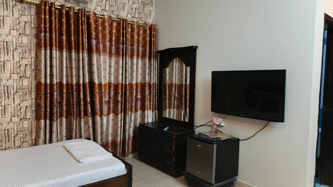 Al Raheem Guest House Hyderabad Extérieur photo